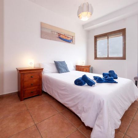 Casa Elin-Shared Pool, Fast Wifi Villa กอสตา เตกีสเซ ภายนอก รูปภาพ