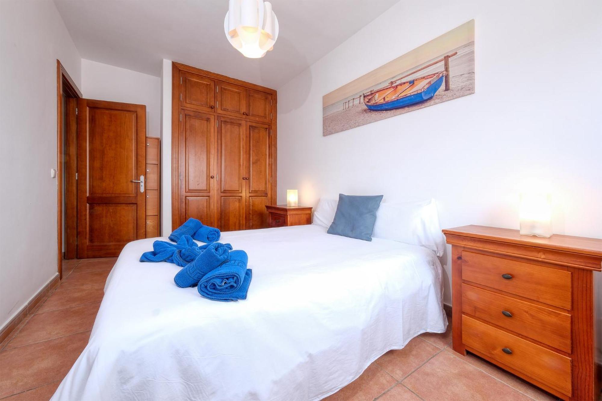 Casa Elin-Shared Pool, Fast Wifi Villa กอสตา เตกีสเซ ภายนอก รูปภาพ